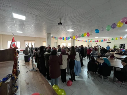 Selçuk Üniversitesi Bozkır MYO'dan 3 Aralık Farkındalığı: Kalpler Birleşti!